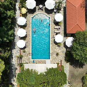 Aparthotel Agrili &